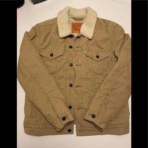 Levi Button Up Jacket. Like New. Size Medium.